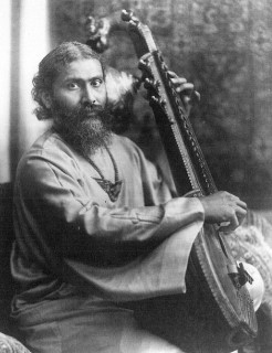 Inayat, Khan